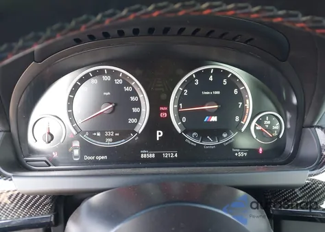 2016 BMW M6 Gran Coupe z USA, uszkodzony, nr VIN WBS6E9C57GG437270